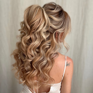 Voluminous Half-Up Half-Down With Extensions Online Hairstyling Tutorial